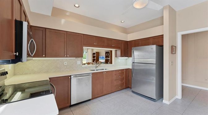 Interior, Kitchen, Recessed Lighting
