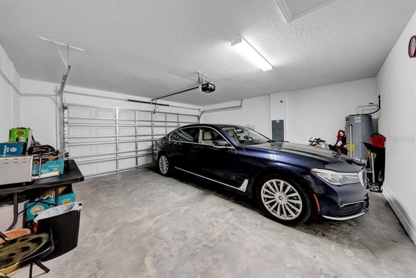 Garage, Interior