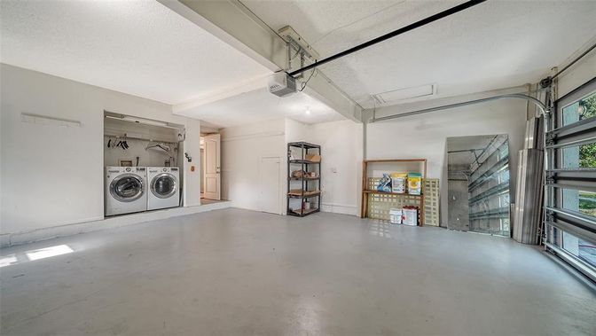 Garage, Interior, Utility Closets, Washer
