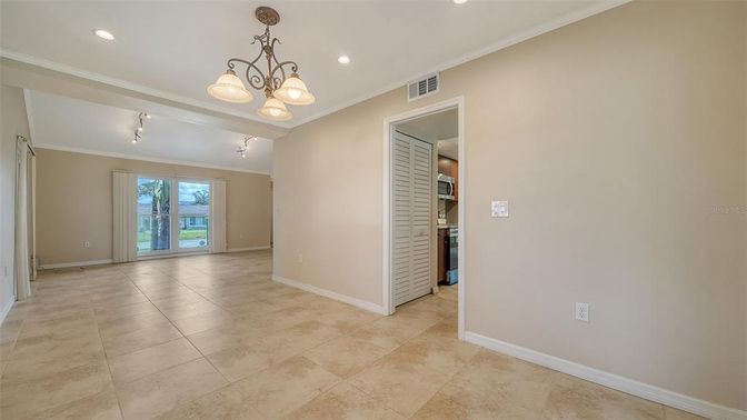 Chandelier, Empty room, Interior, Recessed Lighting