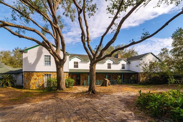 Backyard, Exterior, Facade, Farmhouse