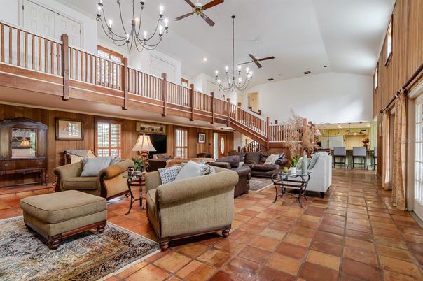 Chandelier, Interior, Living room, Recessed Lighting