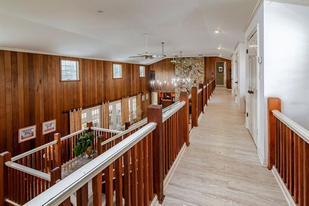 Interior, Recessed Lighting, Wood Texture Flooring, Wooden Walls