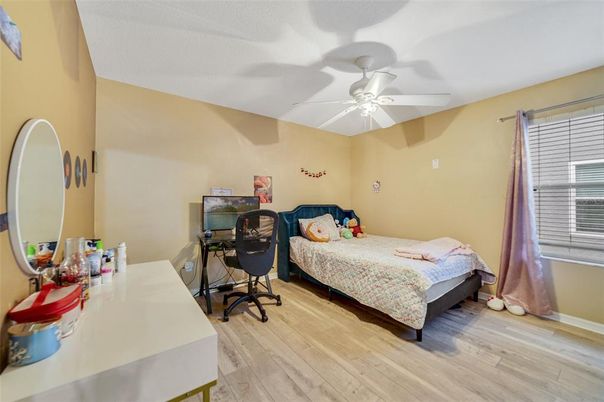 Bedroom, Home Office, Interior, Wood Texture Flooring