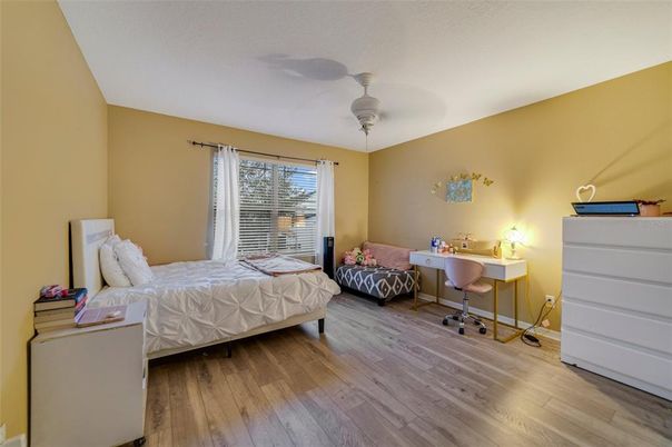 Bedroom, Home Office, Interior, Wood Texture Flooring
