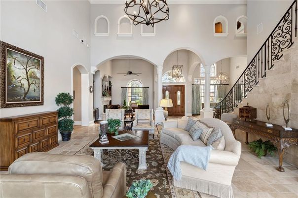Chandelier, Interior, Living room, Pendant Lights