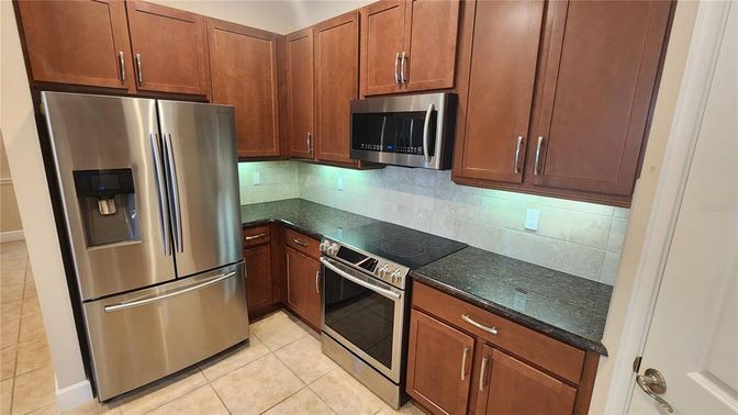 Interior, Kitchen, Stainless Steel Appliances