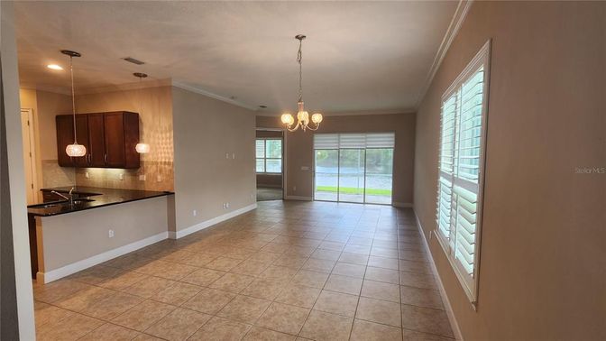 Chandelier, Empty room, Interior, Pendant Lights, Recessed Lighting