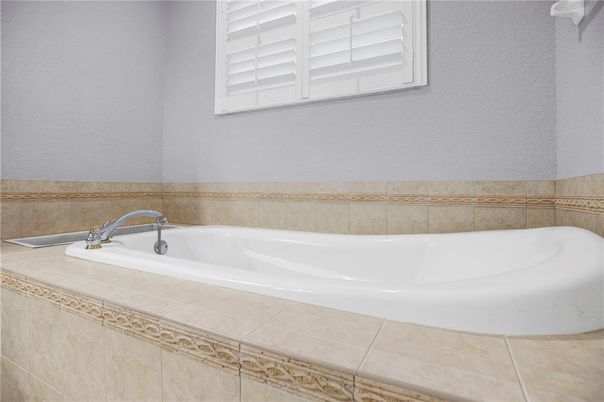 Bathroom, Interior, Tile Countertops