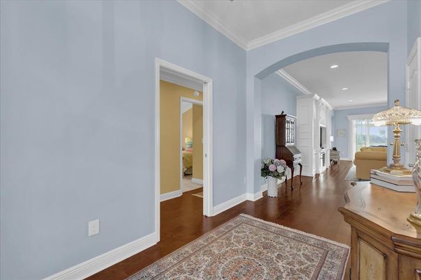 Interior, Recessed Lighting, Wood Texture Flooring