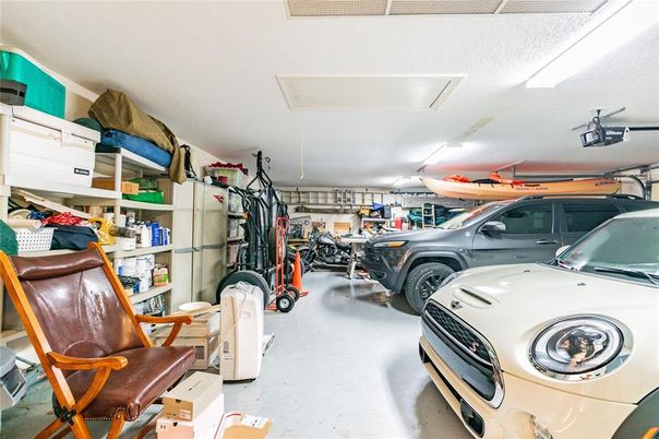 Garage, Interior
