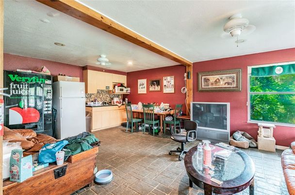 Dining room, Interior, Kitchen, Recessed Lighting, Wooden Beams