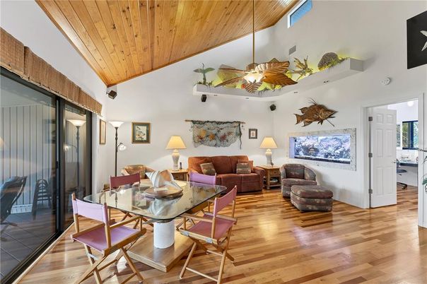 Dining room, Interior, Living room, Pendant Lights, Wooden Ceilings, Wood Texture Flooring