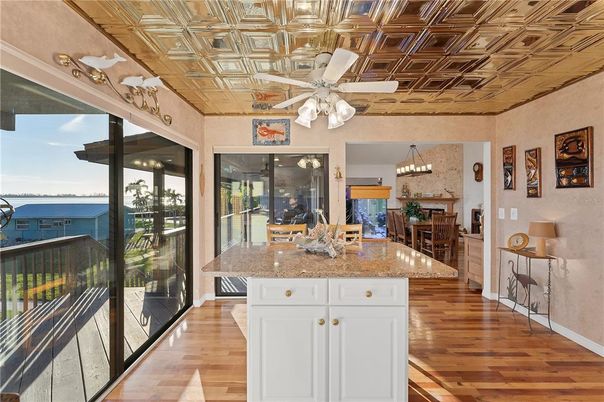 Chandelier, Dining room, Interior, Kitchen, Pendant Lights, Wood Texture Flooring