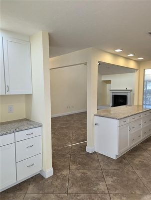 Fireplace, Interior, Recessed Lighting