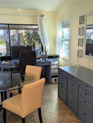 Dining room, Interior