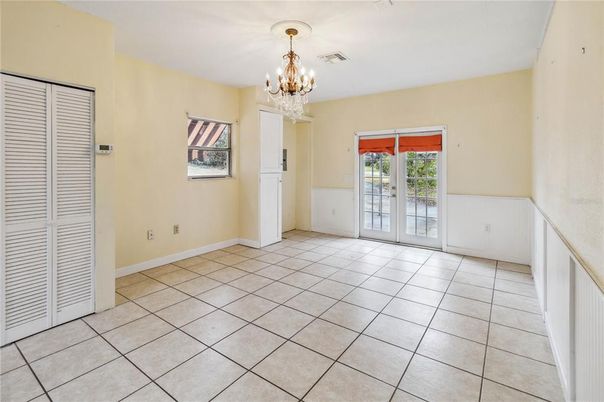 Chandelier, Empty room, Interior