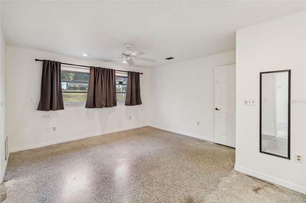Empty room, Interior, Recessed Lighting