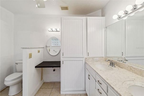Bathroom, Dual Sink Vanities, Interior