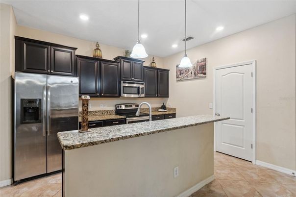 Interior, Kitchen, Pendant Lights, Recessed Lighting, Stainless Steel Appliances