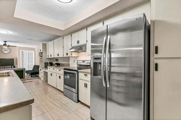 Interior, Kitchen, Stainless Steel Appliances
