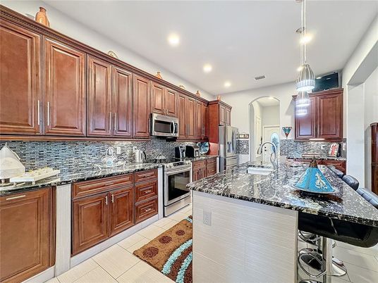 Interior, Kitchen, Pendant Lights, Recessed Lighting, Stainless Steel Appliances
