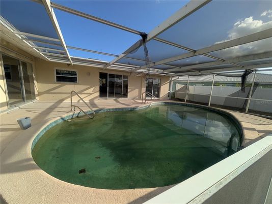 Glass Ceilings, Interior, Pool, Sun Room