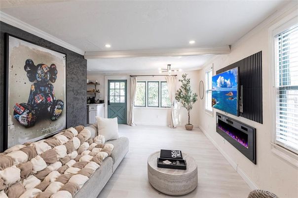 Fireplace, Interior, Living room, Pendant Lights, Recessed Lighting, Wood Texture Flooring