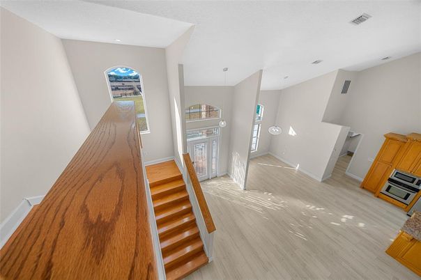 Interior, Pendant Lights, Recessed Lighting, Wood Texture Flooring