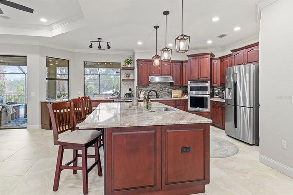 Dining room, Interior, Kitchen, Pendant Lights, Recessed Lighting, Stainless Steel Appliances