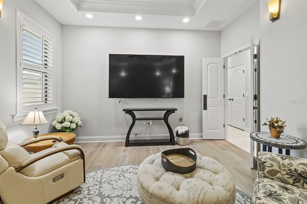 Interior, Recessed Lighting, Wood Texture Flooring