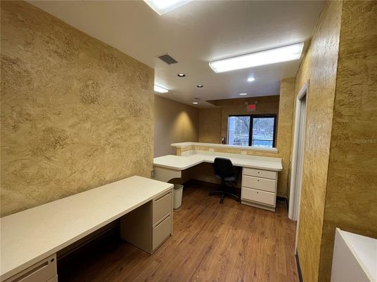 Home Office, Interior, Recessed Lighting, Wood Texture Flooring