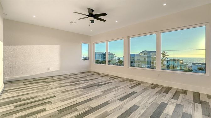 Empty room, Interior, Recessed Lighting, Water, Wood Texture Flooring
