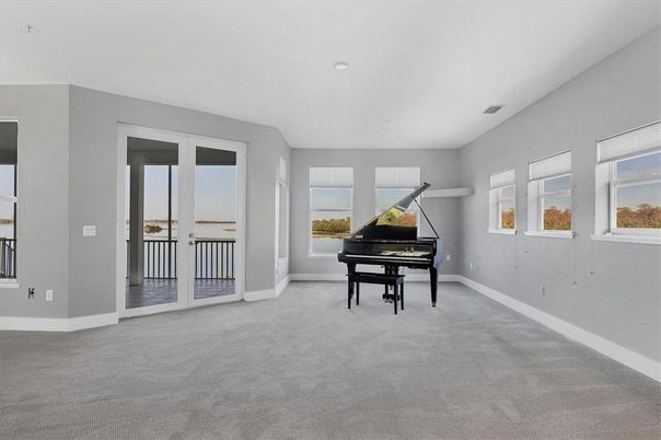 Interior, Piano, Recessed Lighting