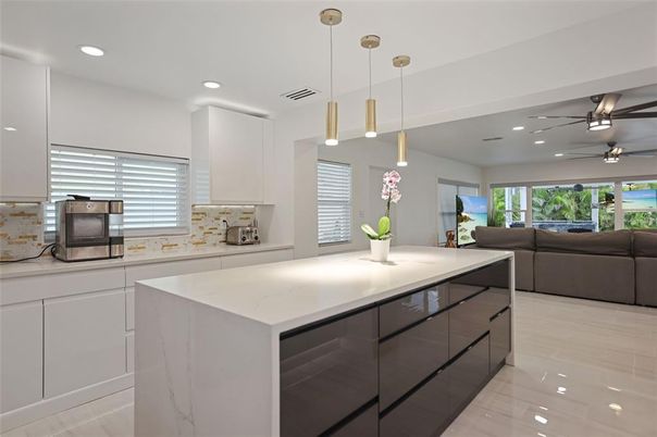 Interior, Kitchen, Living room, Pendant Lights, Recessed Lighting