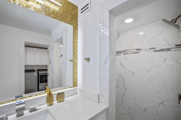 Bathroom, Interior, Kitchen, Marble Walls, Recessed Lighting