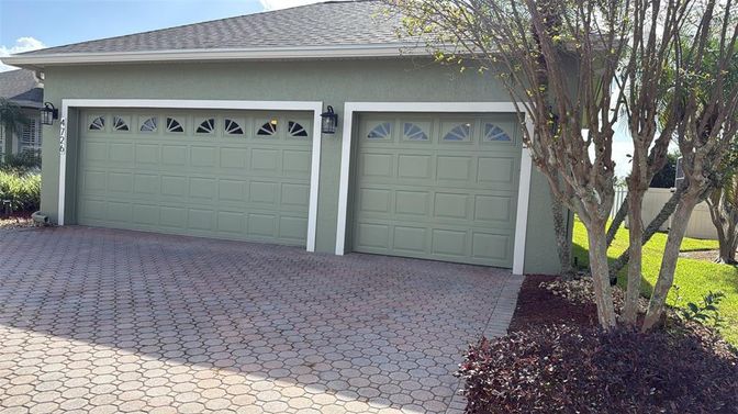Detached Garage, Exterior