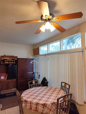 Dining room, Interior