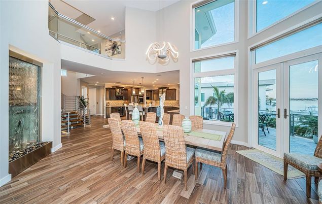Dining room, Interior, Kitchen, Pendant Lights, Recessed Lighting, Wood Texture Flooring