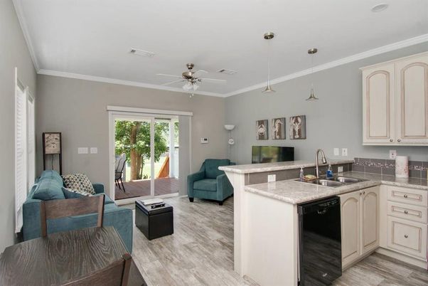 Interior, Kitchen, Living room, Pendant Lights, Wood Texture Flooring