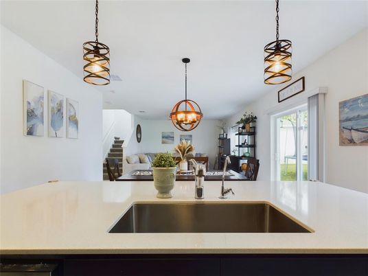 Dining room, Interior, Kitchen, Pendant Lights