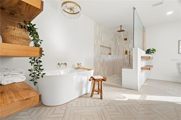 Bathroom, Free Standing Baths, Glass Shower, Interior, Recessed Lighting