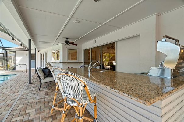 Interior, Pool, Sun Room