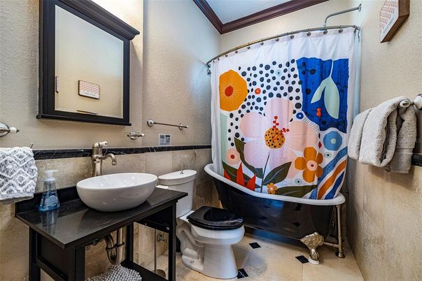 Bathroom, Interior