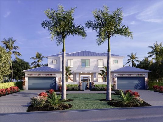 Attached, Exterior, Facade, Mediterranean