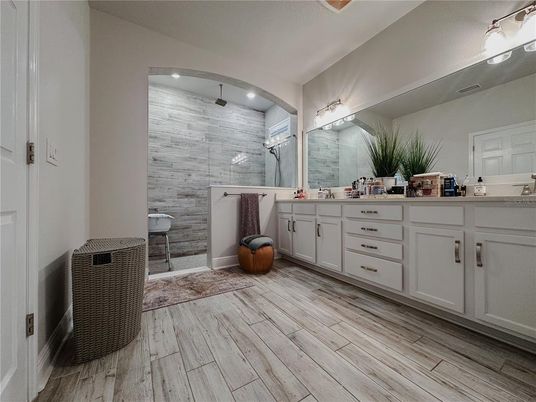 Bathroom, Dual Sink Vanities, Interior, Wood Texture Flooring