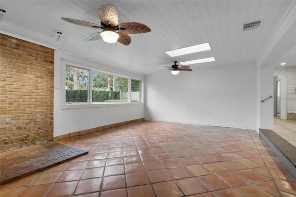 Empty room, Interior, Recessed Lighting, Stone Walls