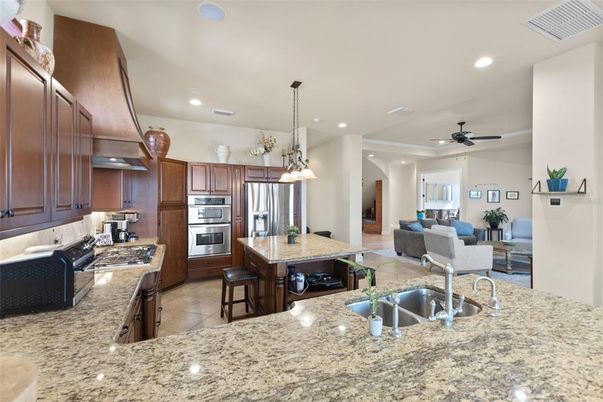 Interior, Kitchen, Living room, Pendant Lights, Recessed Lighting, Stainless Steel Appliances