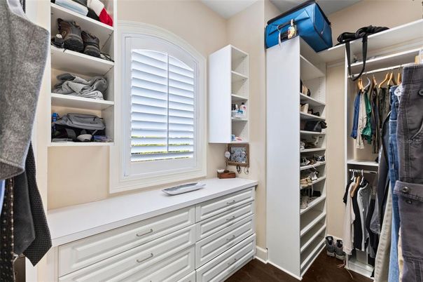 Interior, Walk-in Closets, Wood Texture Flooring