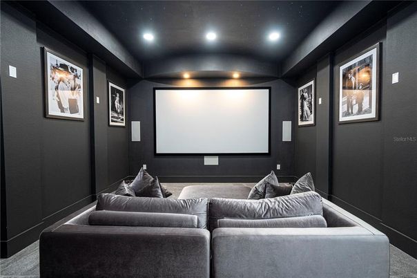 Interior, Projection Screen, Recessed Lighting, Theatre Room